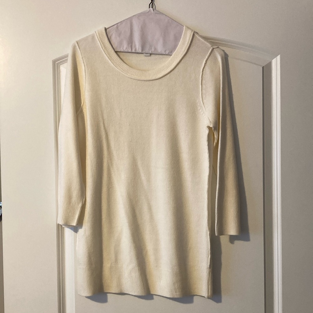 NY&C Cream Sweater small